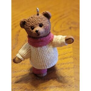 Hallmark Keepsake 2002 Calvin Carver Snow Cub Club Collection Christmas Ornament